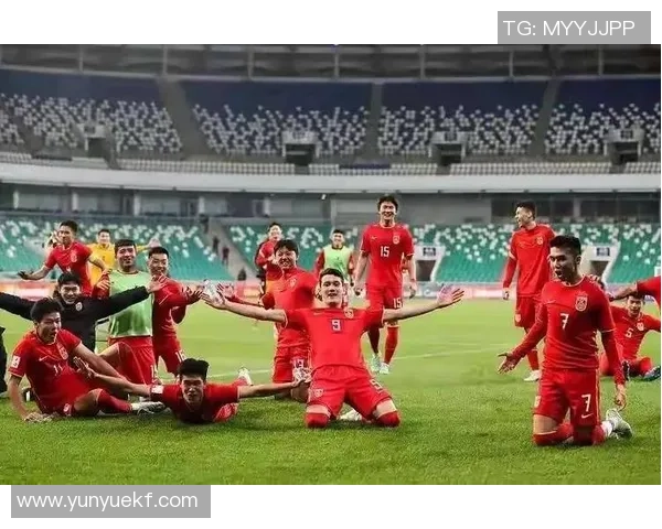 世界杯点评：上海足球队展现出色团队协作精神与战术配合